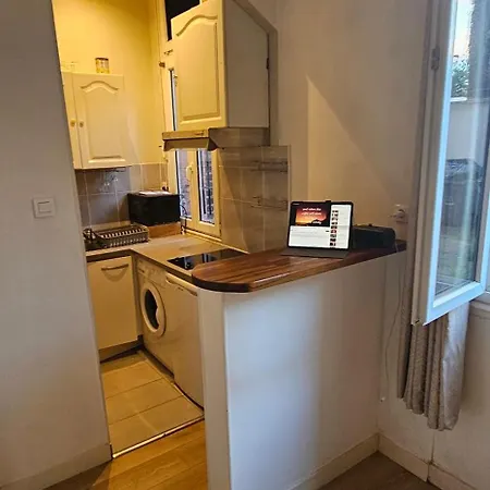 Apartment Cosy Clichy